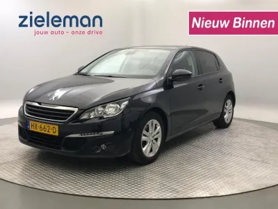 Peugeot 308 SW 1.6 HDI Blue Lease Executive Panorama Navi Leer